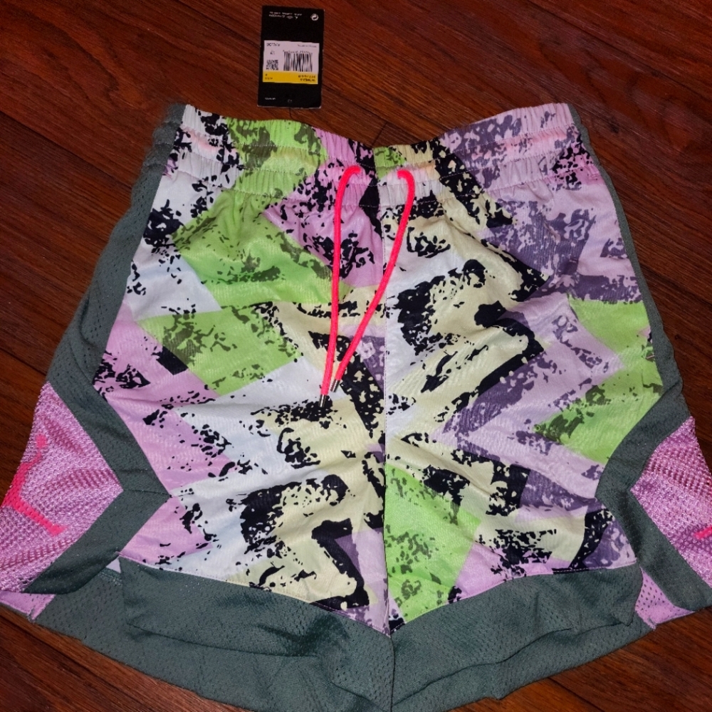 Jordan Activewear shorts Sz Small NWT